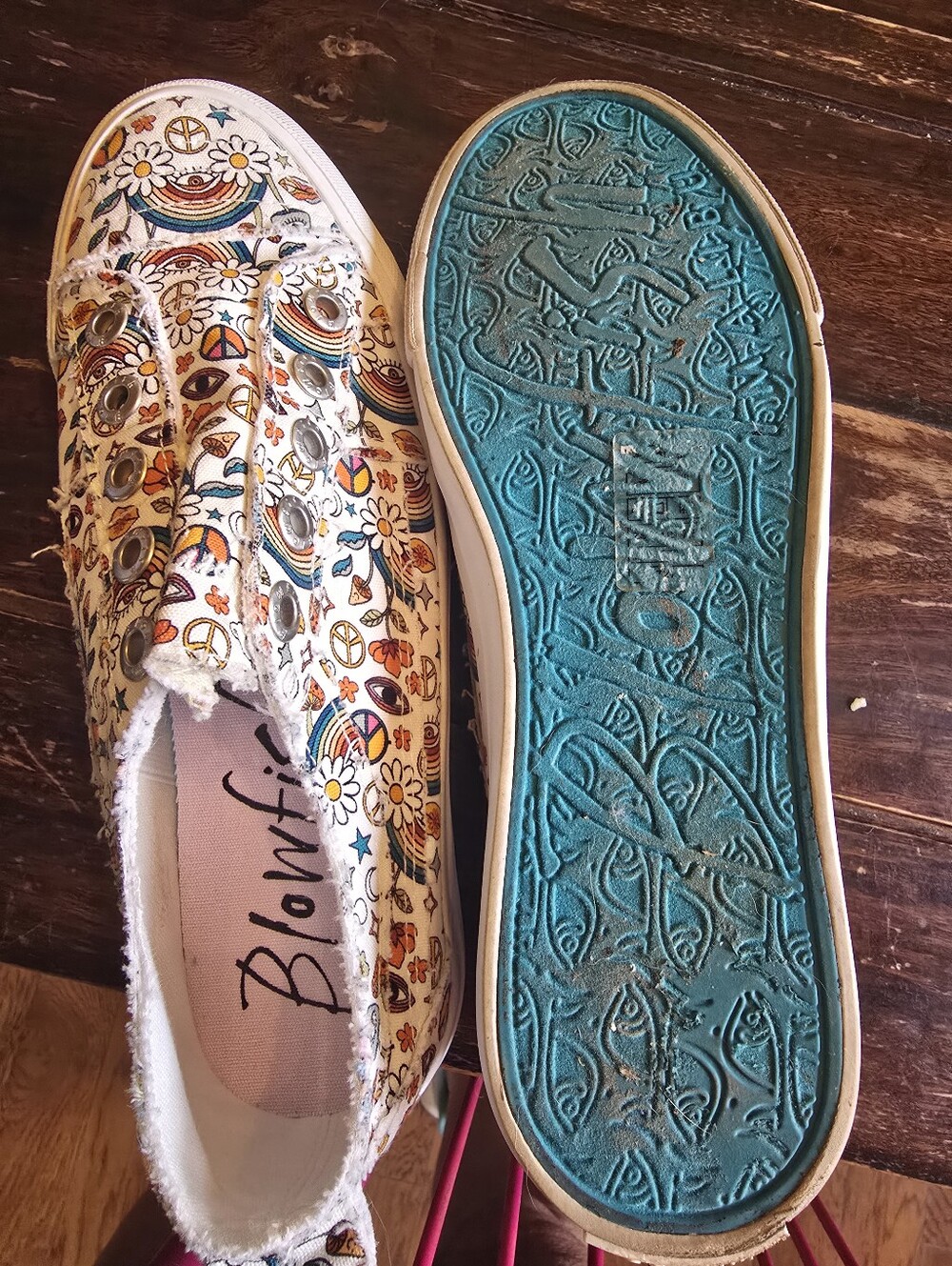 Hippie Shoes - Picture 3 of 4